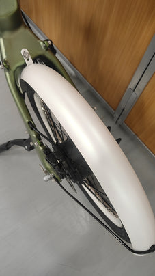 【SALE開催中！リユース品】折りたたみ電動アシスト自転車 ERWAY A02  ホワイト&グリーン