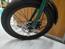 【SALE開催中！リユース品】折りたたみ電動アシスト自転車 ERWAY A01  グリーン