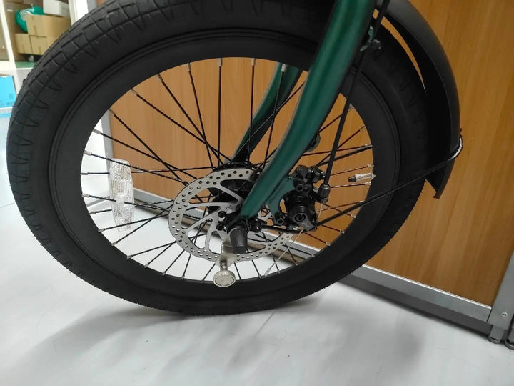 【SALE開催中！リユース品】折りたたみ電動アシスト自転車 ERWAY A01  グリーン