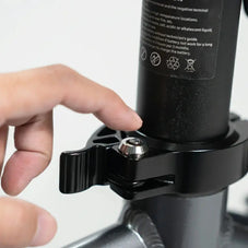 サドルバッテリーロック